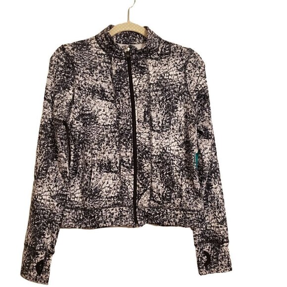 danskin now Other - Danskin now performance semi fitted jacket big girls Size XL NWT